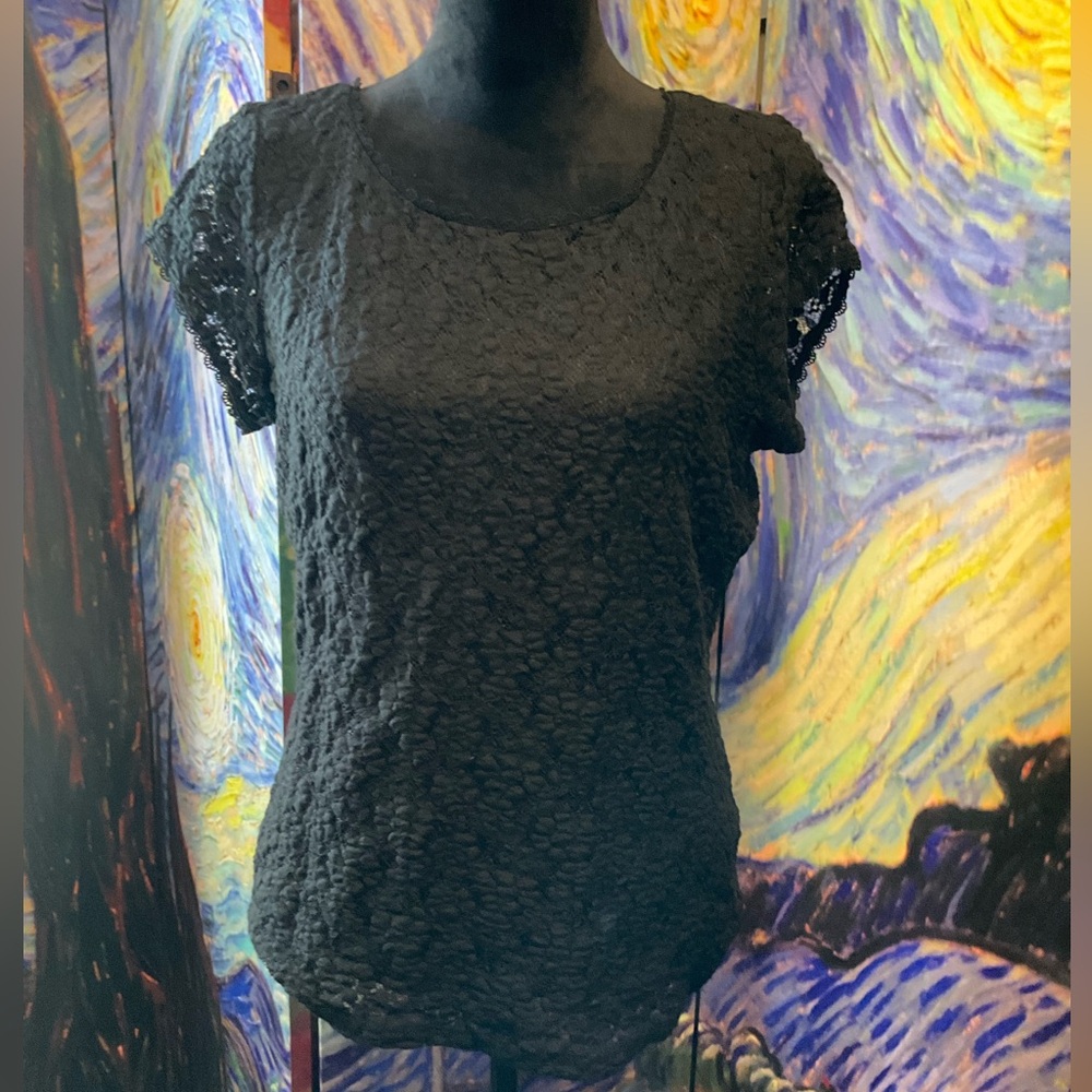 Karl Lagerfeld large black lace over lining